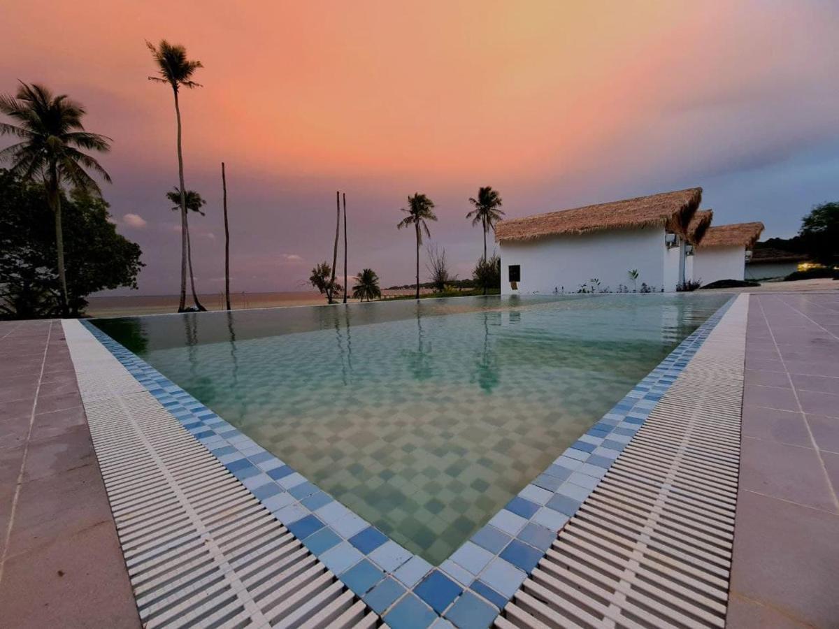 מלון Pagoda Beach Luna Koh Rong מראה חיצוני תמונה